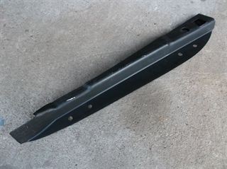 Details van A-stijl versteviging paneel R MK3