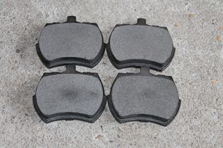 Details van Remblok set 8,4"